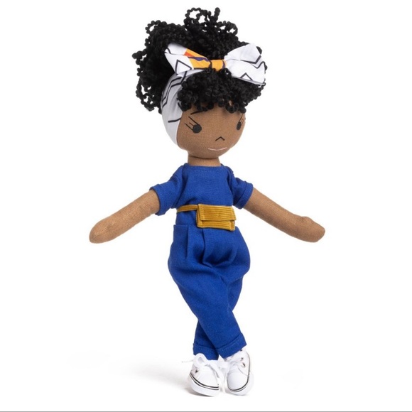 EXCLUSIVE HarperIman Mia 14” Plush Linen Doll - Picture 5 of 10